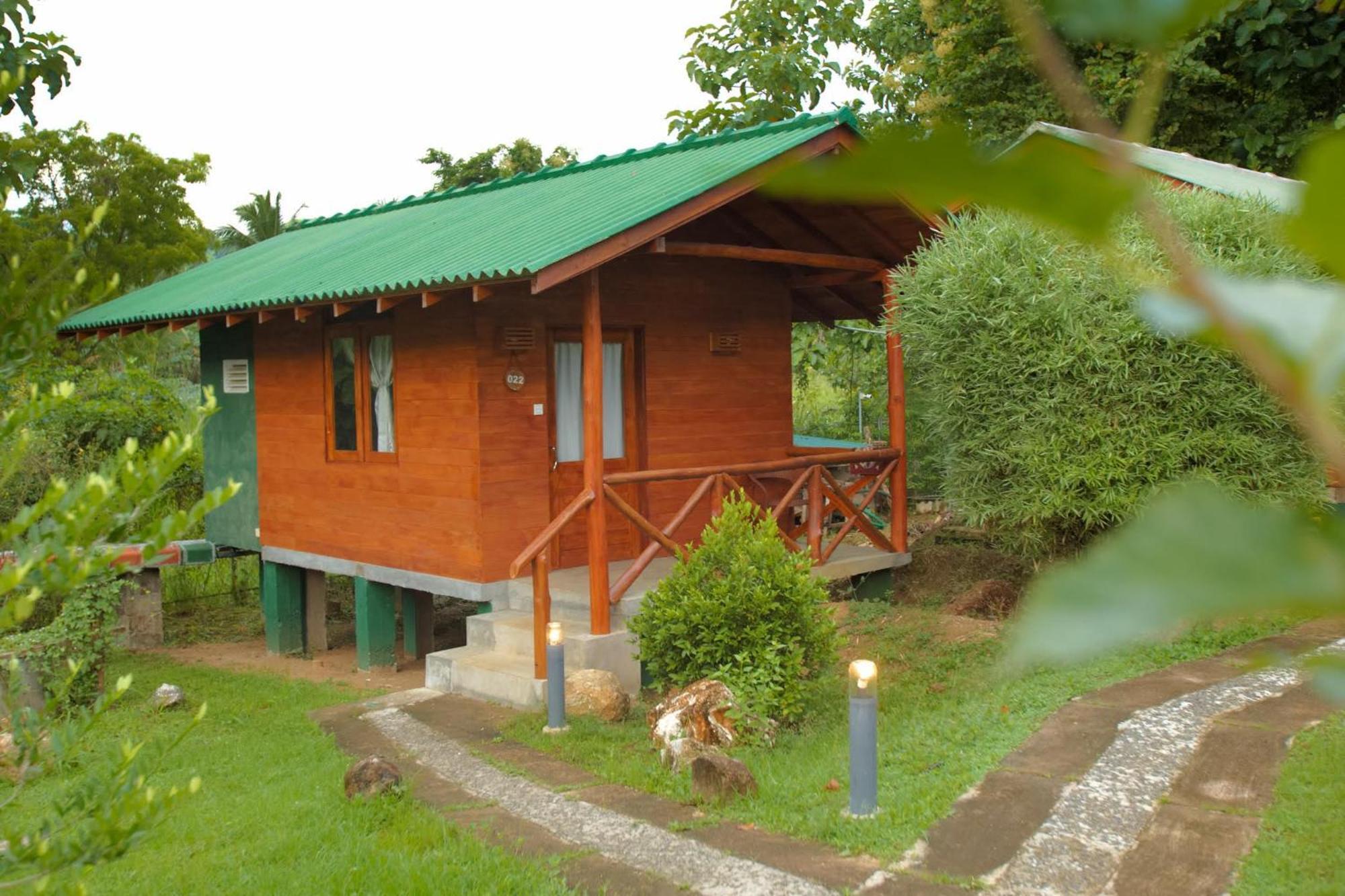 The Mastodon Valley Safari Resort Udawalawe Buitenkant foto
