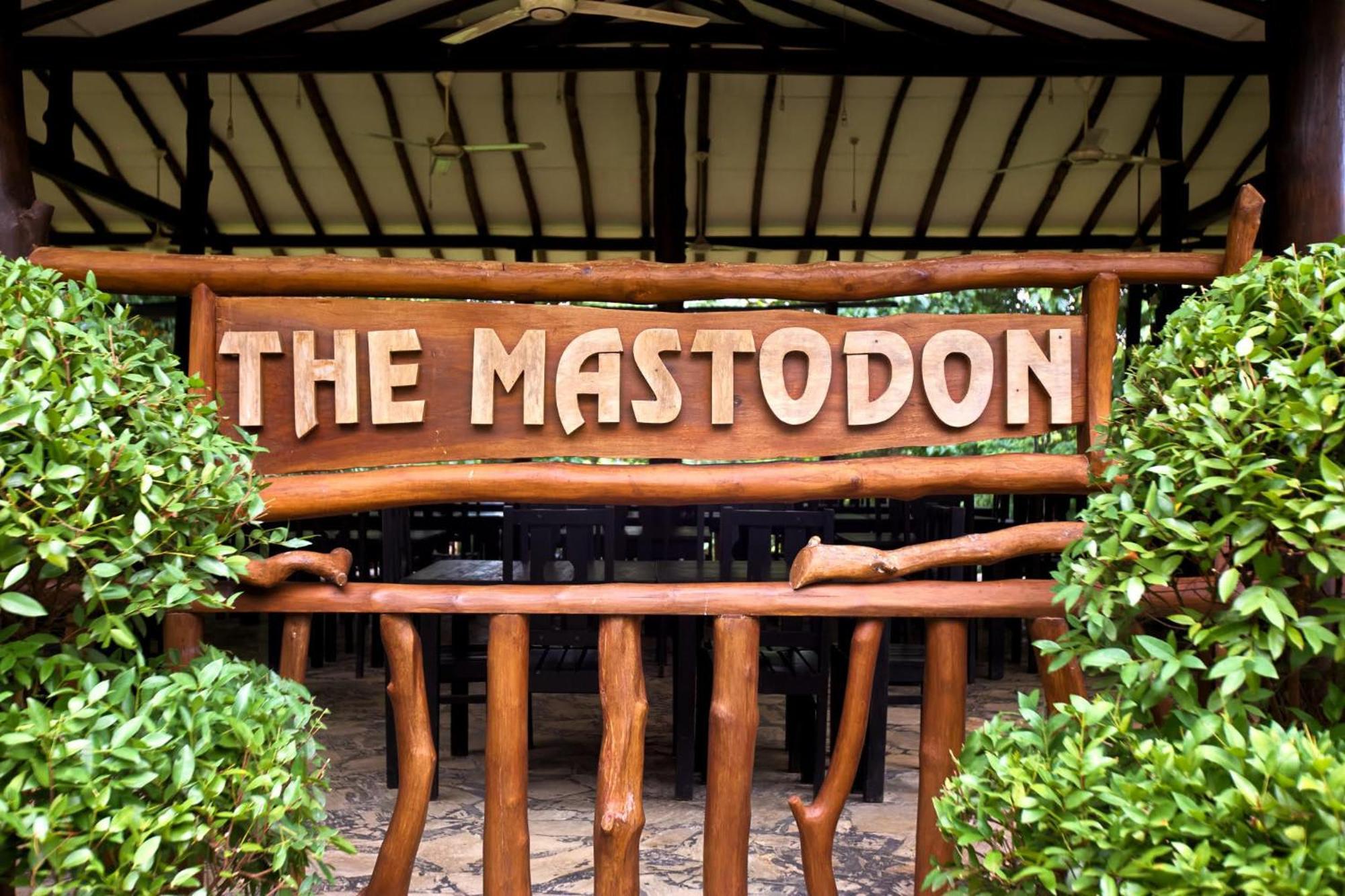The Mastodon Valley Safari Resort Udawalawe Buitenkant foto